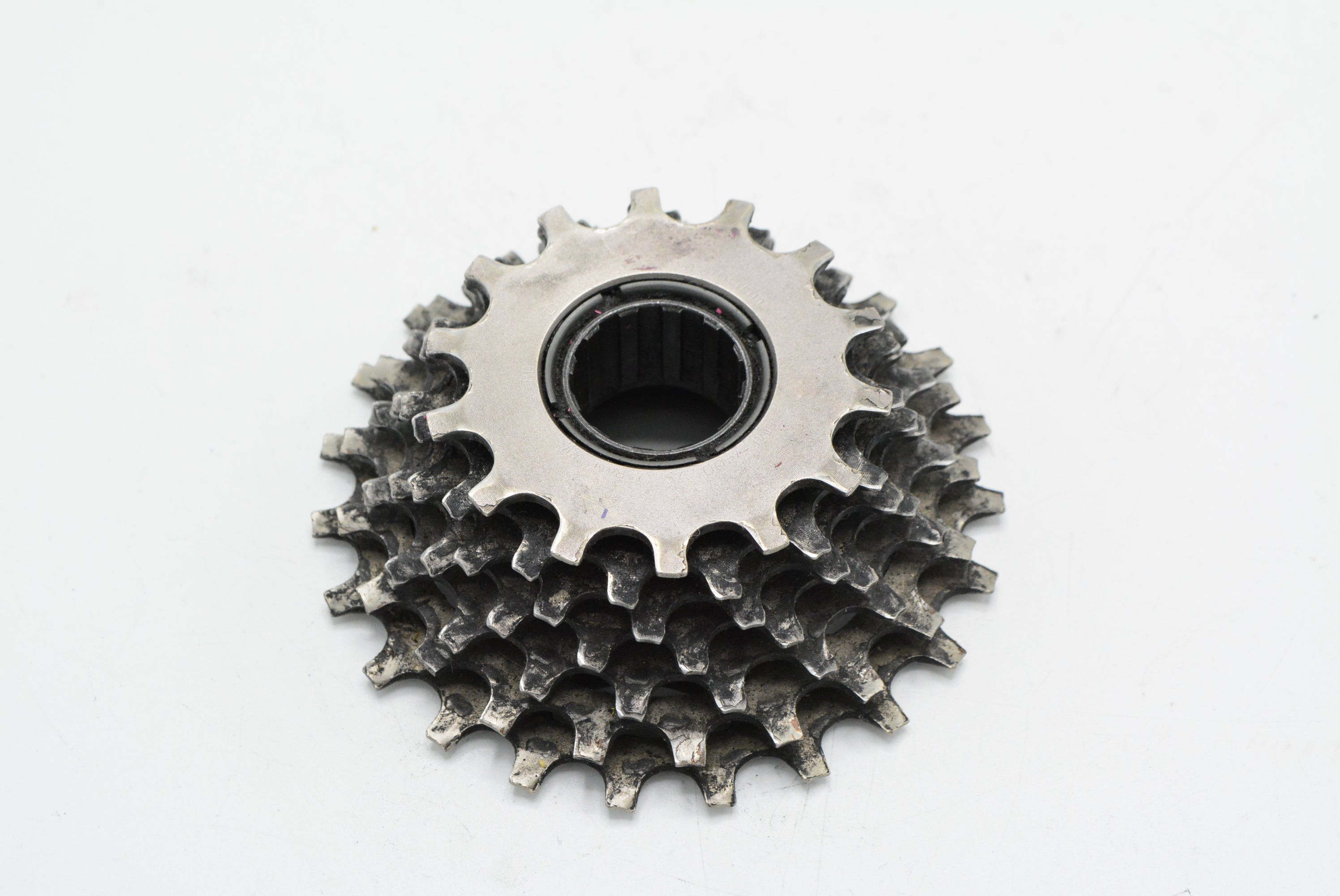 Shimano Dura Ace MF-7400 フリーホイール 14-23 歯 - ピニオン ギア