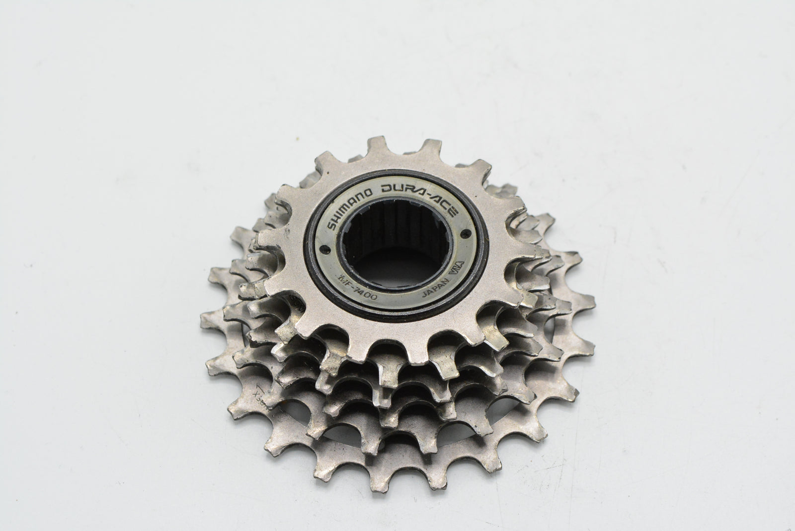 Shimano Dura Ace MF-7400 Schraubkranz 14-22 Zahn