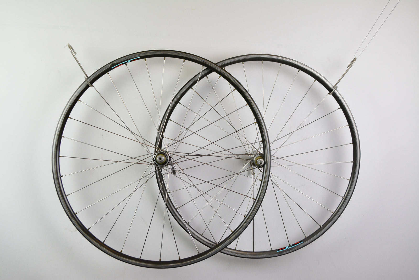 Shimano Dura Ace Naben auf Wolber TX Profil Felgen