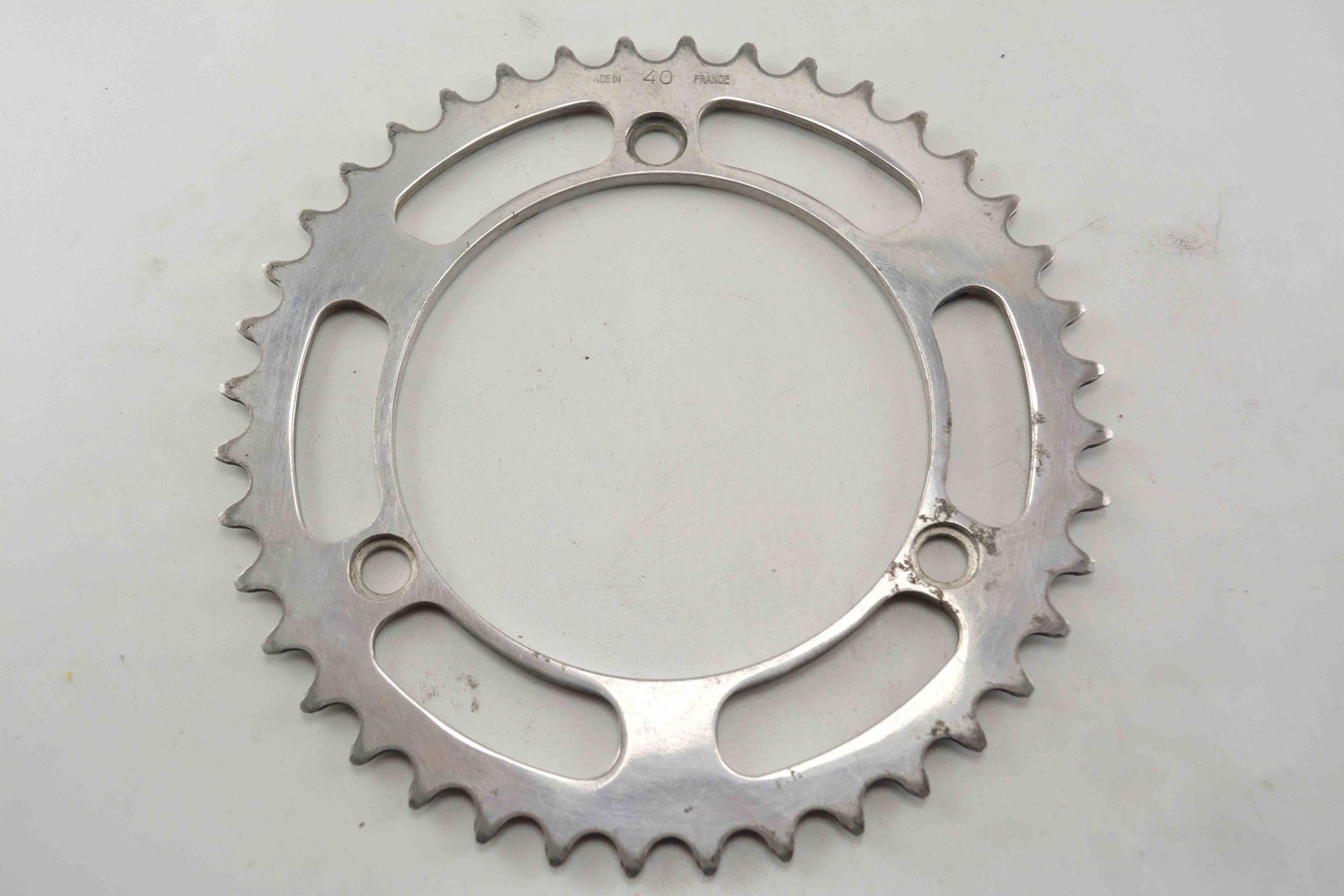 Specialites TA Kettenblatt 40 Zahn 116 mm Lochkreis