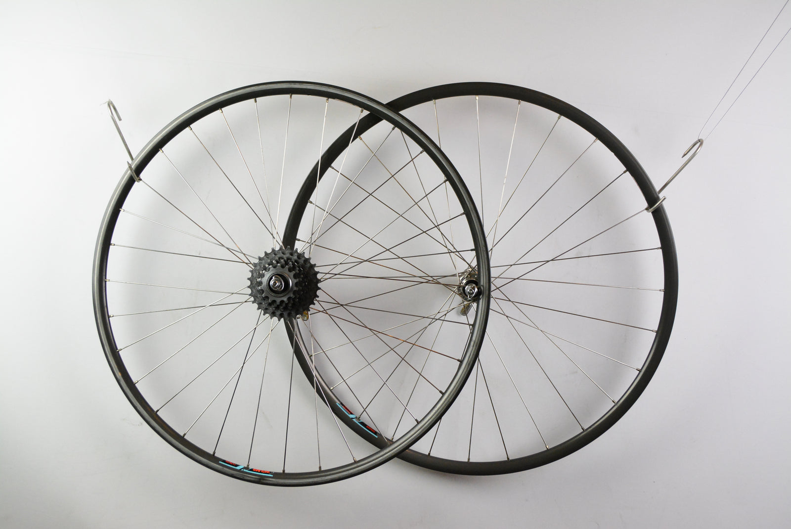 Suntour Superbe Pro Naben auf Wolber TX Profil Felgen