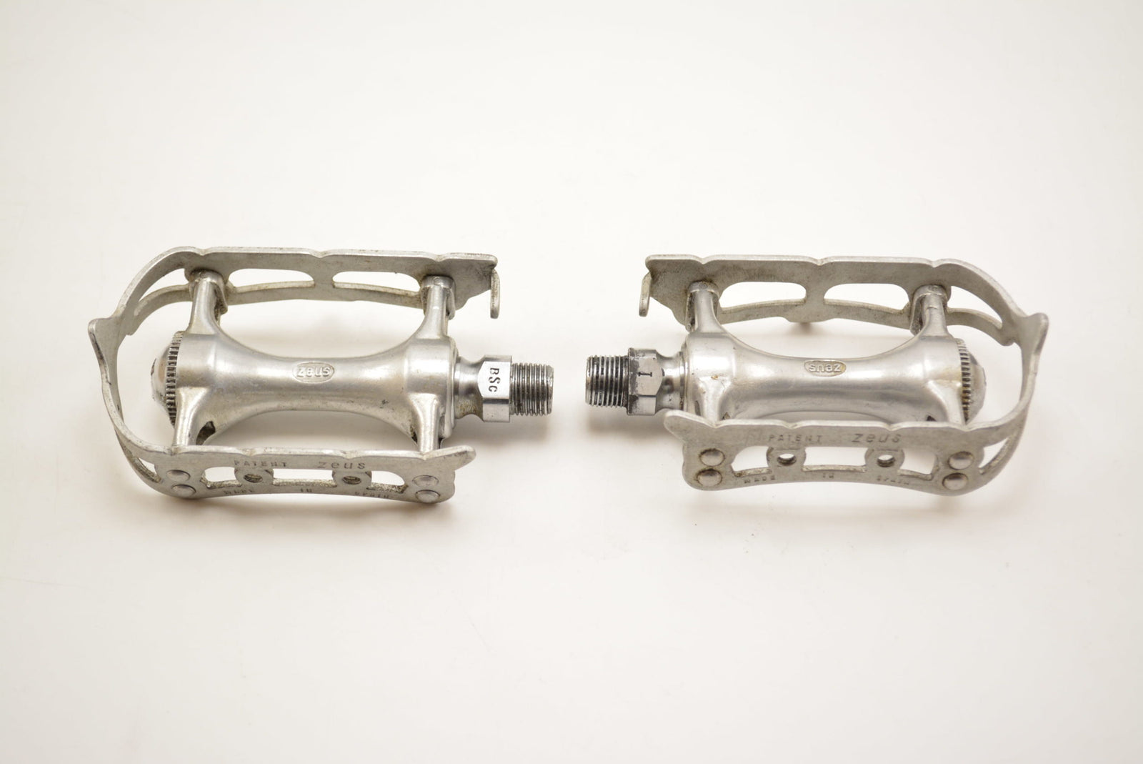 ZEUS New Racer Pedale 9/16