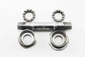 Campagnolo Nuovo Record 1046 / a bottom bracket BSA 114 mm
