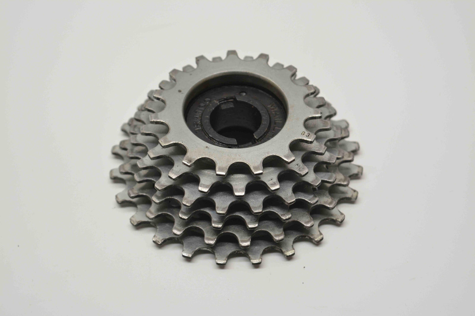 MAILLARD Course Schraubkranz 6-Fach 15 - 24 Zähne